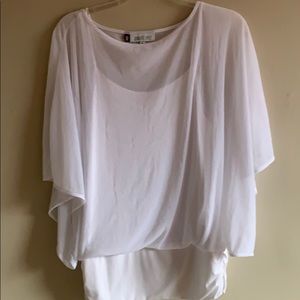 JLo fit and flow top